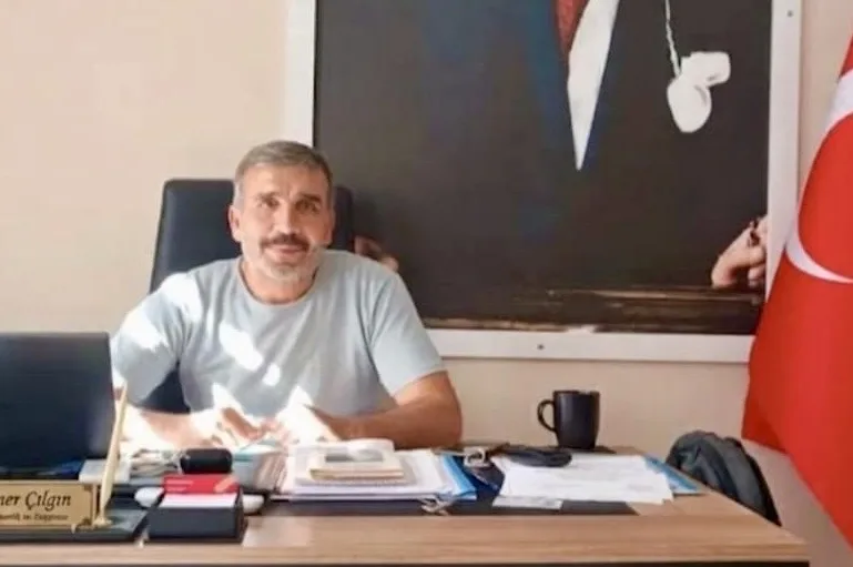 Soner Çılgın’ın yerine Mehmet Şahin’in görevlendirildiği öğrenilirken, Çılgın karara tepki