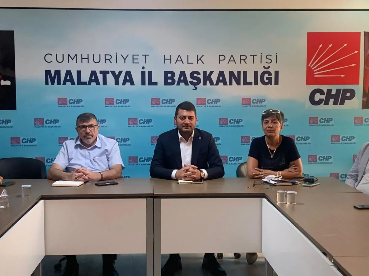 CHP Malatya İl Başkanlığı, İl Başkanı Hakan Satılmış başkanlığında ilçe