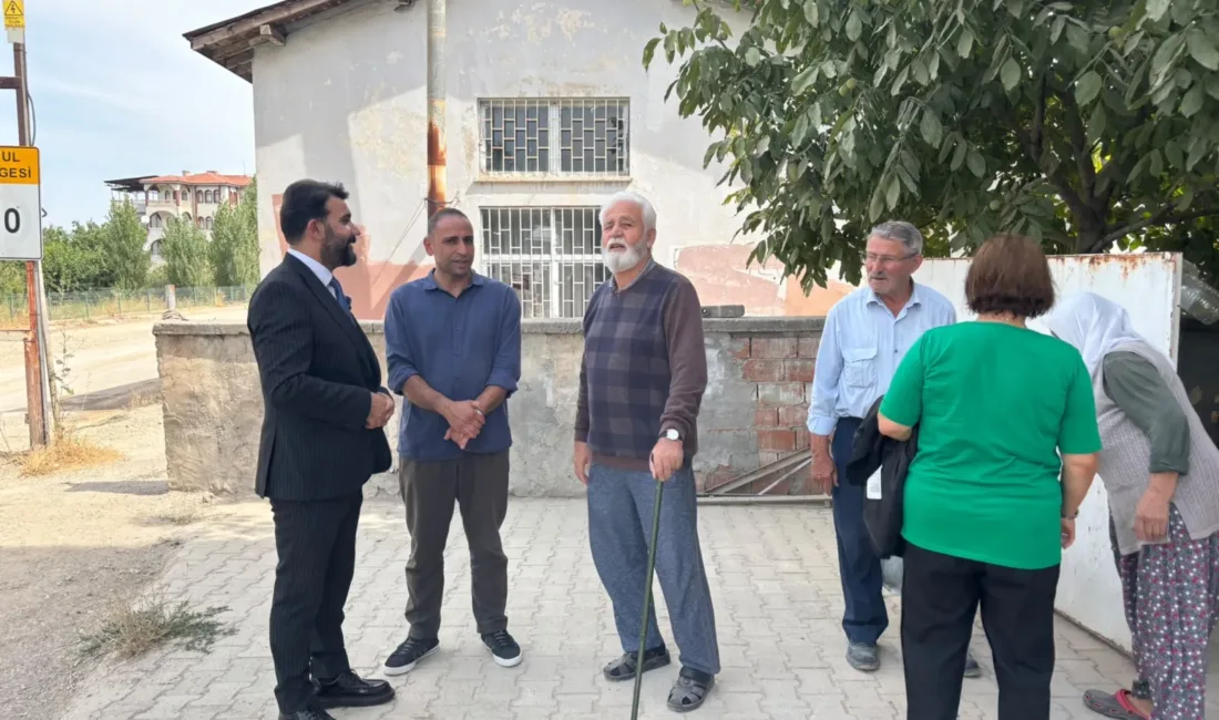 Sami Mehmet Budak, asfaltlanmayan yolların mağduriyet yarattığını belirterek okul projesinin