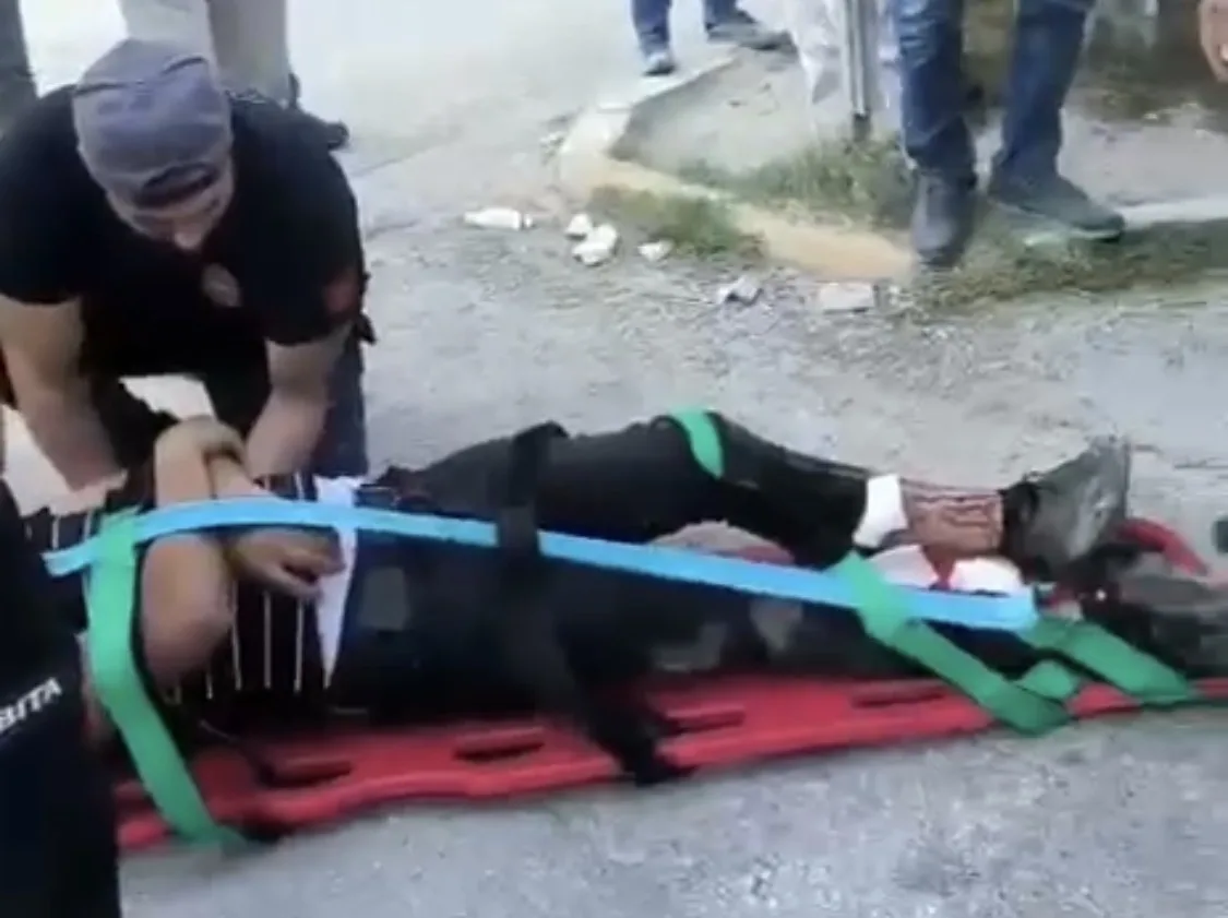 Kazada yaralanan motosiklet sürücüsü, Darende Hulusi Efendi Devlet Hastanesi’ne kaldırıldı.