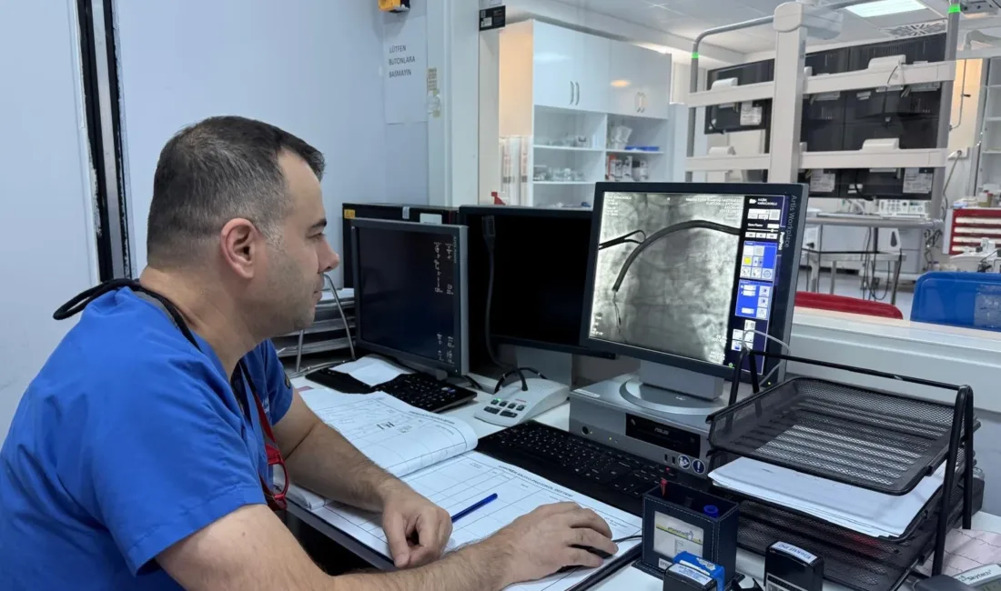 Prof. Dr. Ertuğrul Kurtoğlu, kalp pillerinin kullanım alanlarını ve enfekte