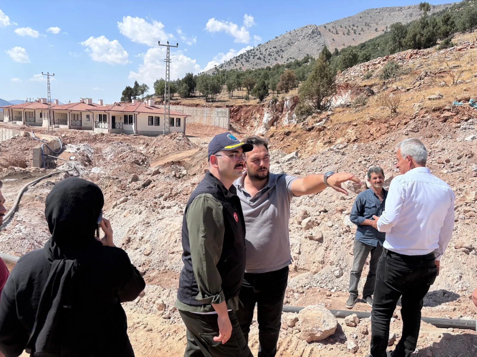 Sungur, Örencik ve Kapıdere mahallelerindeki konut çalışmalarının son durumunu yerinde