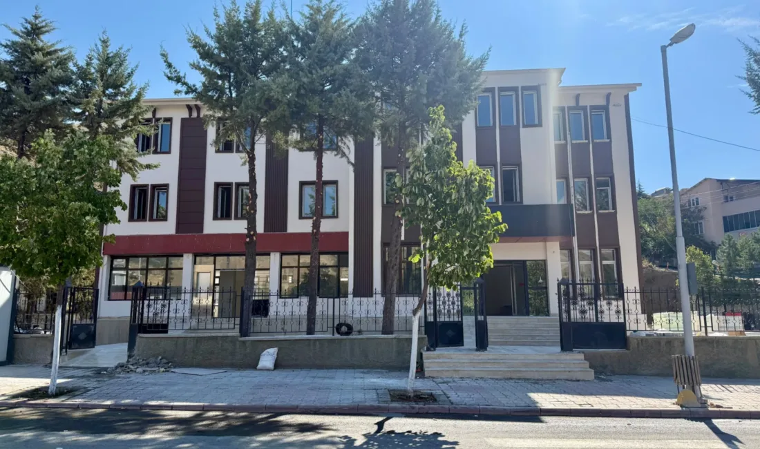 16 odalı otelin tamamlanmasıyla ilçenin konaklama kapasitesinin artırılması hedefleniyor.