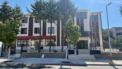 16 odalı otelin tamamlanmasıyla ilçenin konaklama kapasitesinin artırılması hedefleniyor.