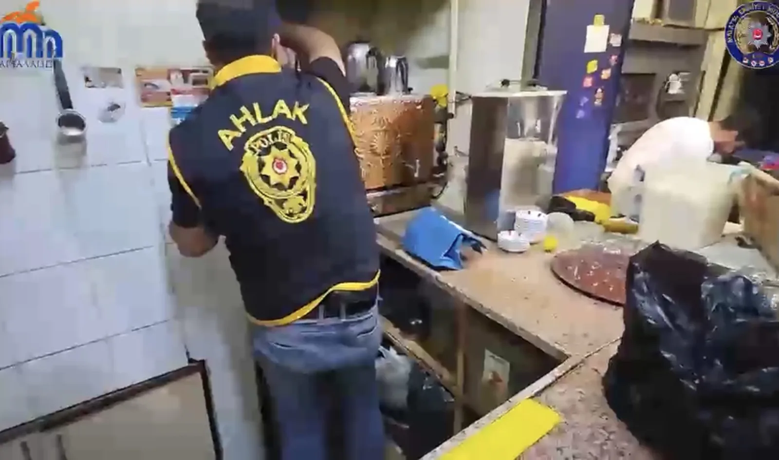 Battalgazi’deki operasyonlarda 14 bin TL, kumar malzemeleri, uyuşturucu hap ve