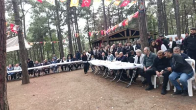 Başakşehir Şamlar Tabiat Parkı’ndaki şölen, müzik, halay ve yöresel etkinliklerle