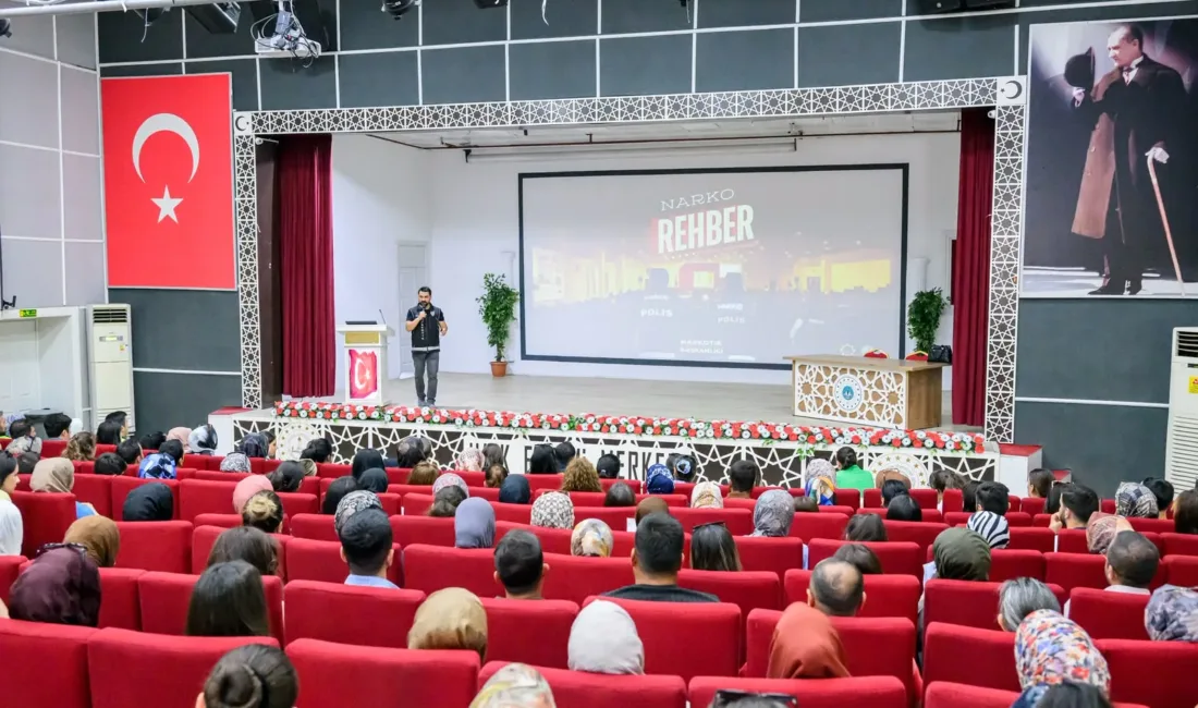 Eğitimde asayiş, narkotik, terör, trafik ve siber güvenlik başlıkları ele