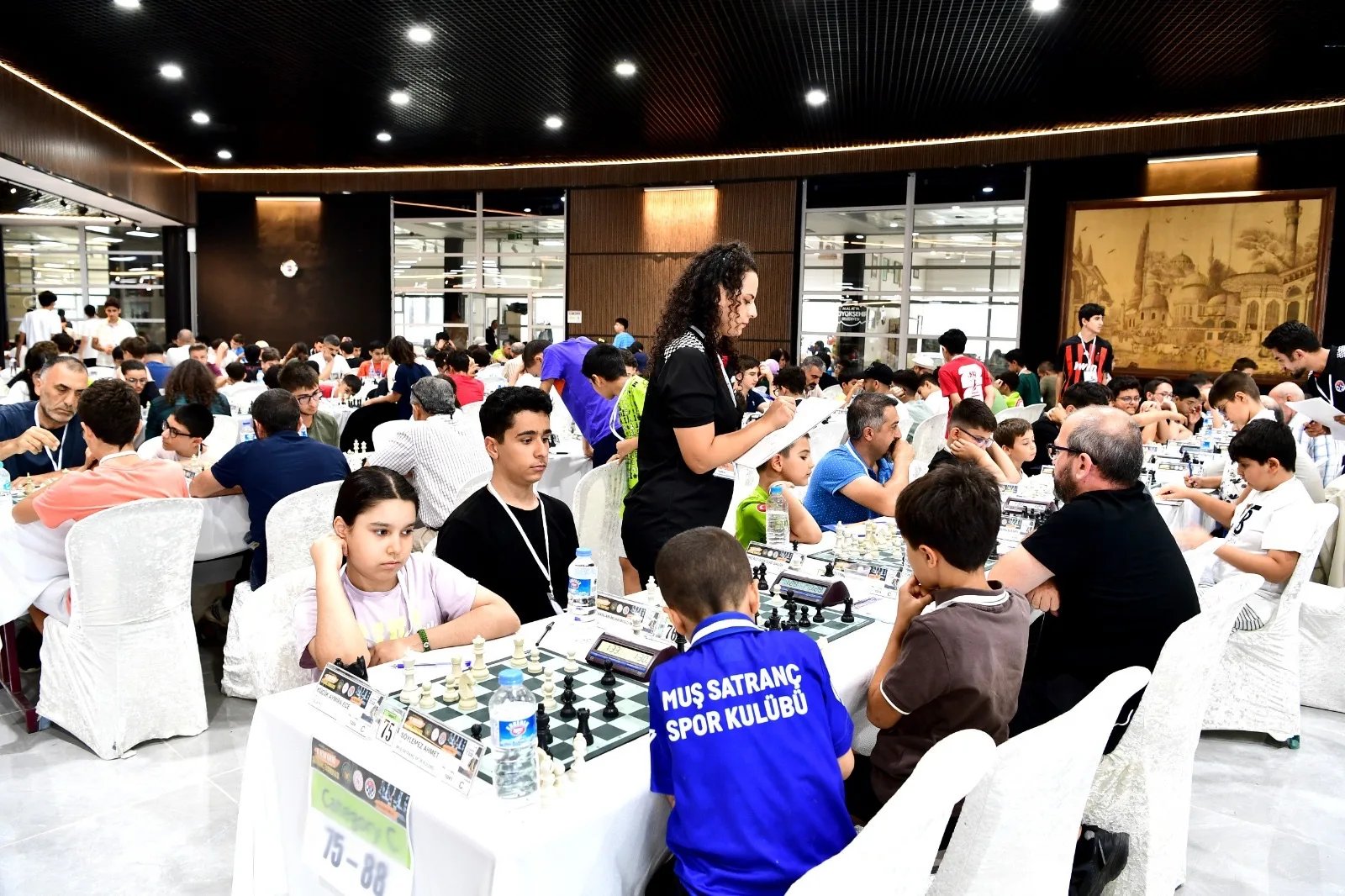 Büyükşehir Belediyesi, deprem sonrası farklı yaş gruplarına yönelik spor, kültür,