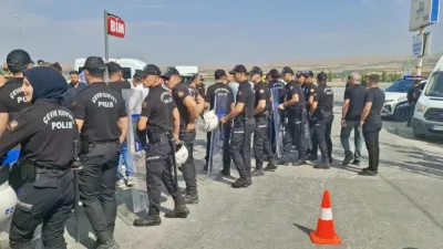 Bölge sakinleri, Mikail Akkuş’un hayatını kaybettiği kazanın ardından trafik ışığı