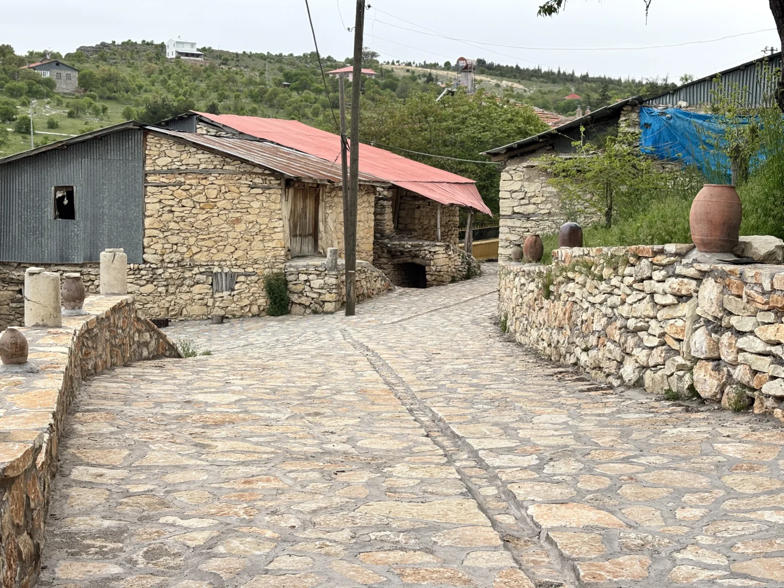 Arapgir’deki tarihi güzergâhta bu yıl yaklaşık 1.050 metrekarelik alana kayrak