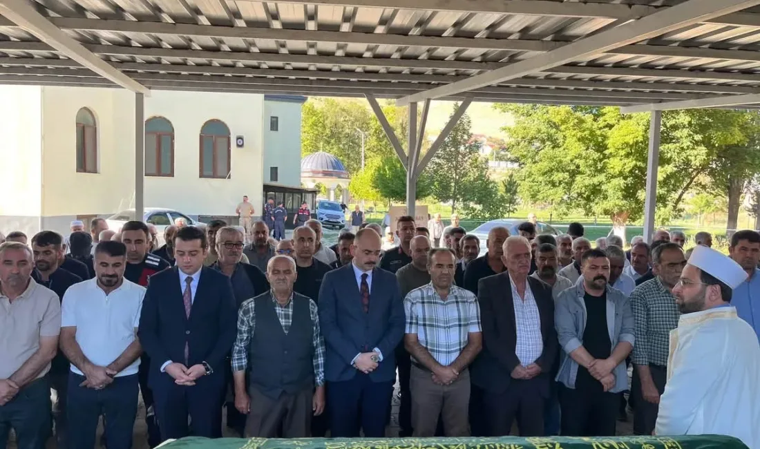 Gülten Artuç için Doğanşehir’de düzenlenen cenaze törenine protokol ve vatandaşlar