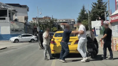 Motosiklet sürücüsünün ehliyetine 60 gün el konulurken, motosikleti de aynı