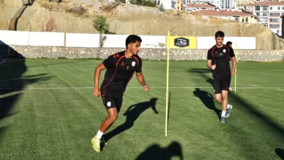 Malatya Yeşilyurtspor, sezonun ilk iç saha maçında Kırıkkale FK karşısında