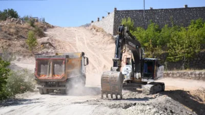 Yeşilyurt Belediyesi, son 2,5 yılda ulaşım yatırımlarına 3 milyar TL’den