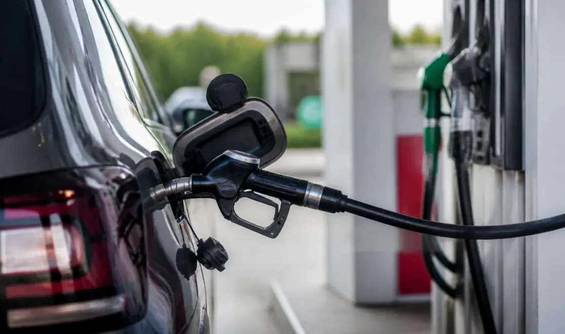 Motorinin litre fiyatına gelen 2,55 liralık zam sonrası fiyatlar istasyon