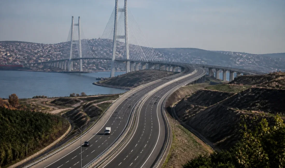 Zeybek, bazı köprü ve otoyolların 30 yıllığına kiralanmasına ilişkin kararın