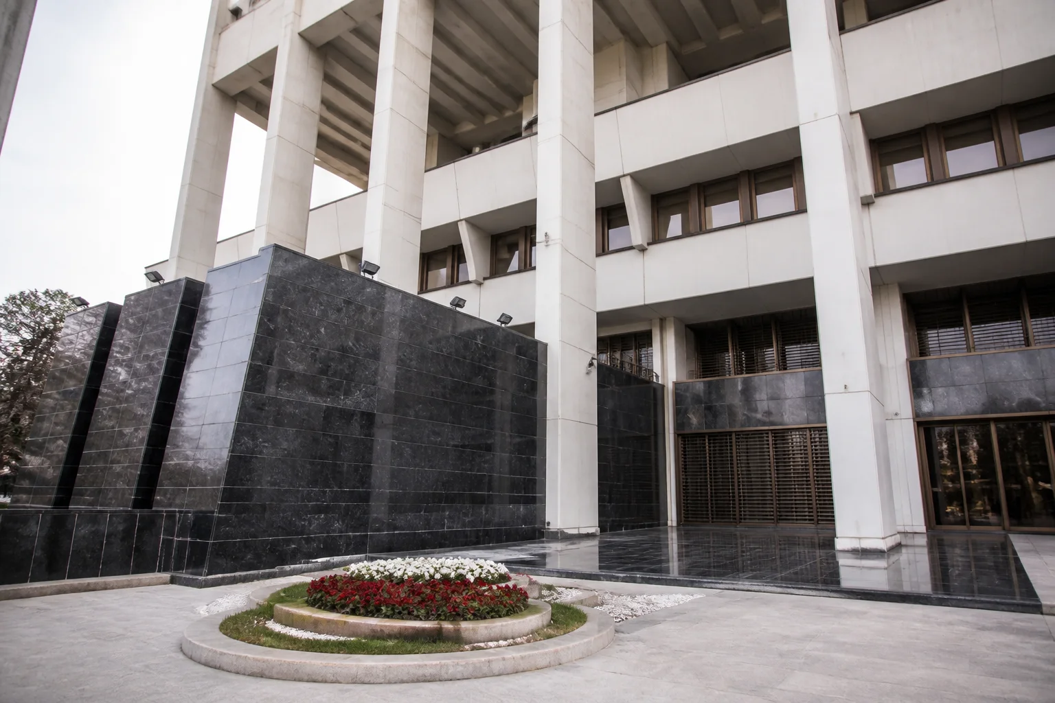 Yeni düzenleme, finansal işlemlerde uzaktan doğrulama sırasında biyometrik verilerin kullanılmasına
