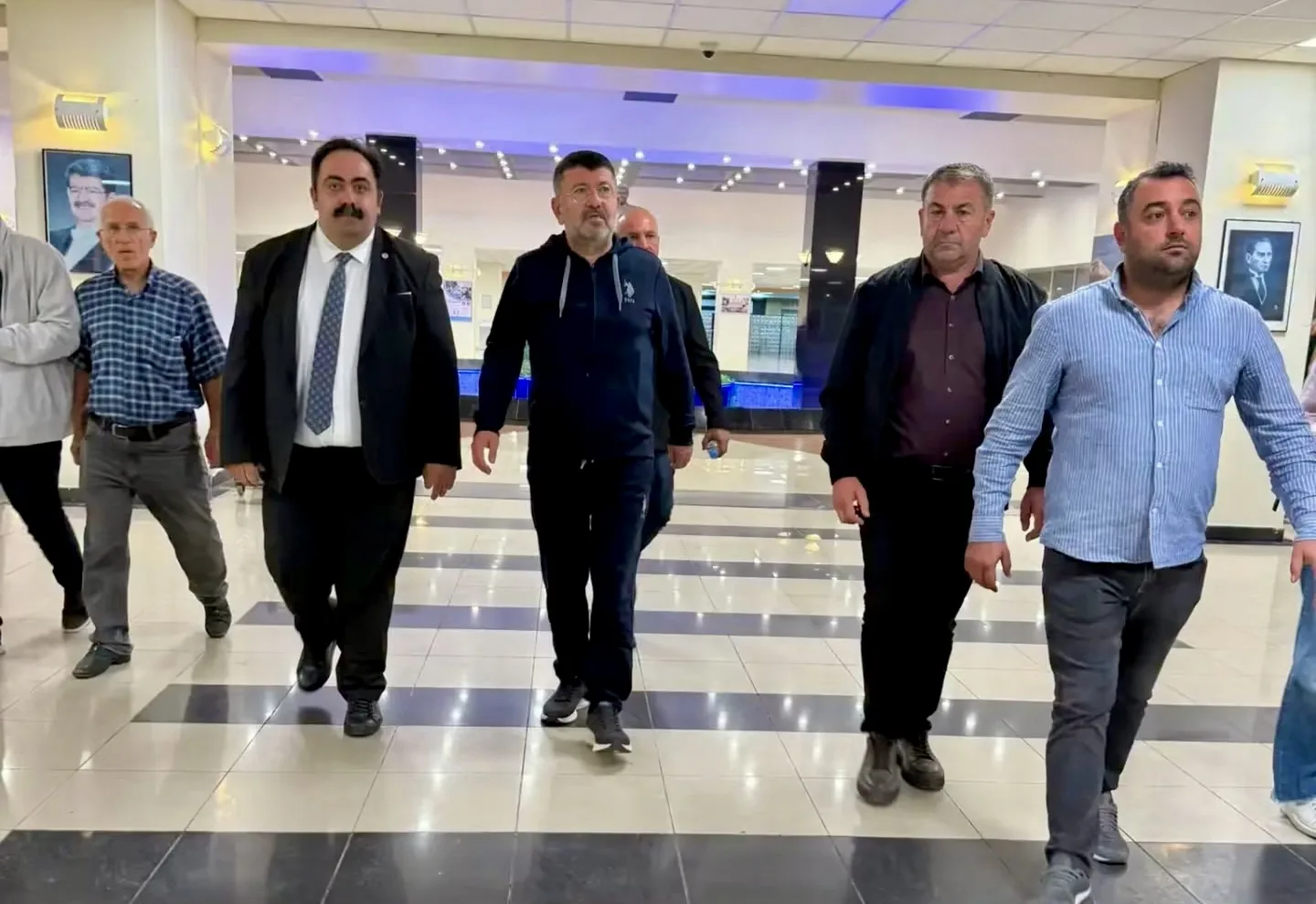 Malatya’da rahatsızlanarak hastaneye kaldırılan Veli Ağbaba’nın tedavi süreci tamamlandı.