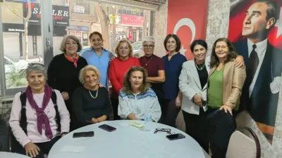 Kadın Komisyonu toplantısında kültürel etkinlikler, sosyal projeler ve hemşehri buluşmaları