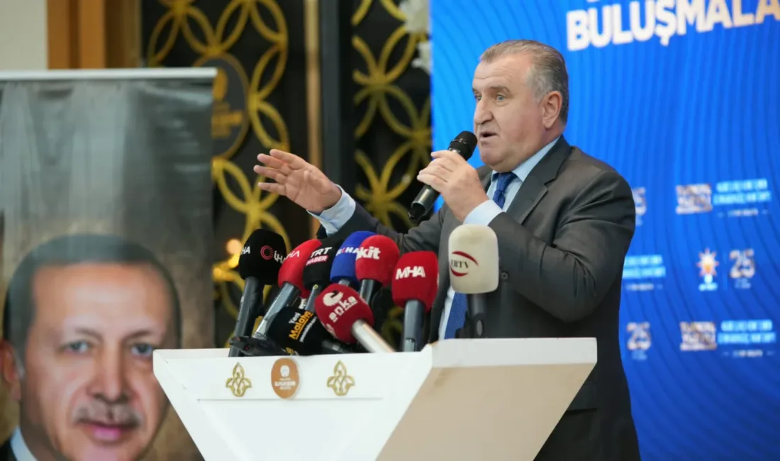 Osman Aşkın Bak, kentte 43 spor tesisi yatırımı bulunduğunu ve