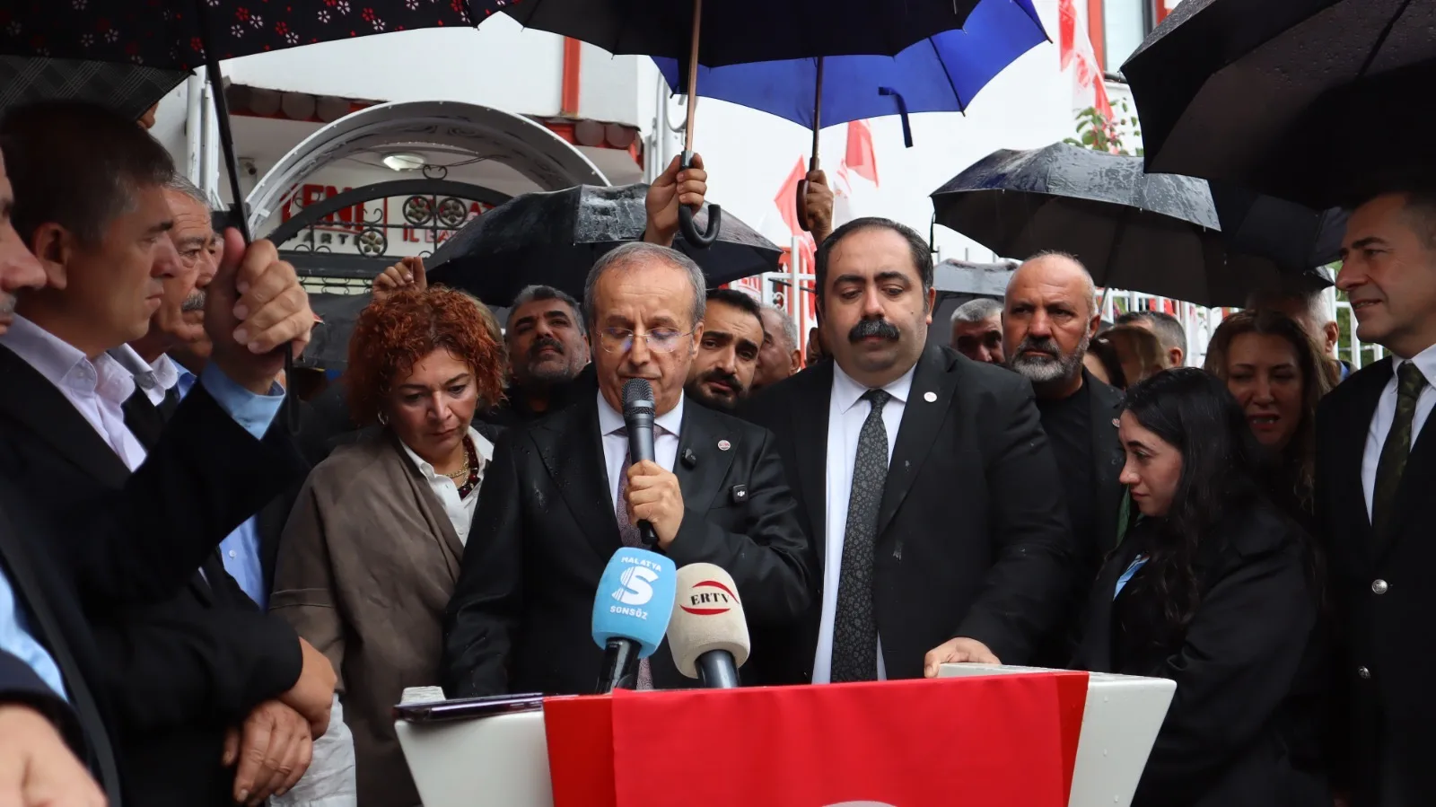 İlhan, seçilmesi halinde ilk 100 günde kapsamlı çalışma programı hazırlayacaklarını