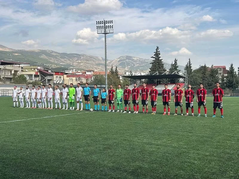 Malatya temsilcisi, Kahramanmaraşspor AŞ’yi 4-1 yenerken Hekimhanspor, Kahta 02 Spor’a