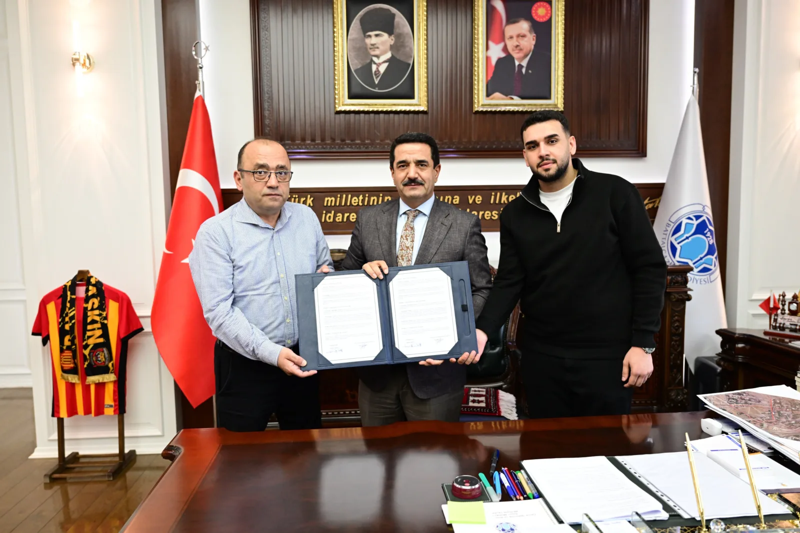 Paşaköşkü Mahallesi’ne yapılacak yeni tesisle ilçedeki taziye evi sayısının 10’a