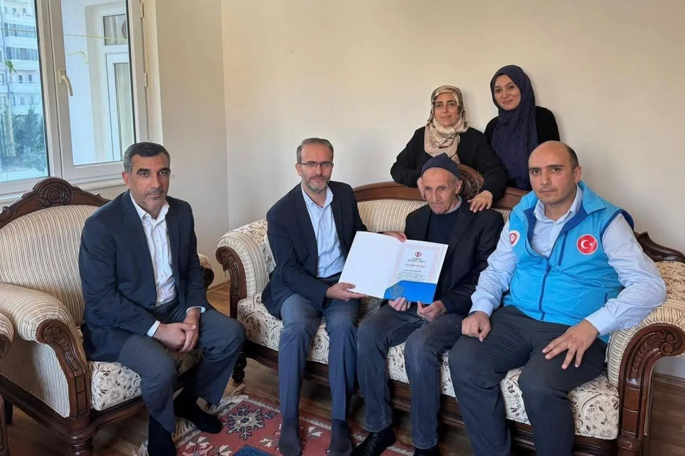 Mehmet Malçok, yıllar süren emeğiyle aldığı dairesini Kur’an kursu hizmetlerinde