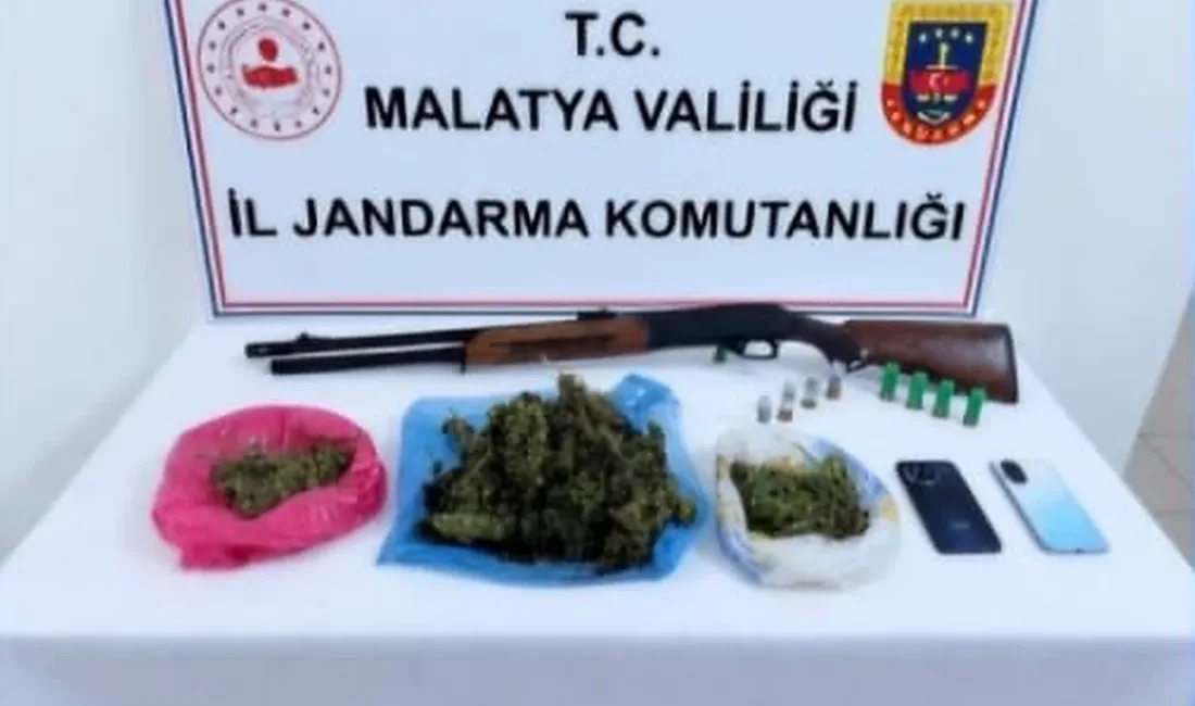 JASAT ve ilçe jandarma ekiplerinin çalışmasında hükümlünün evinde esrar ve