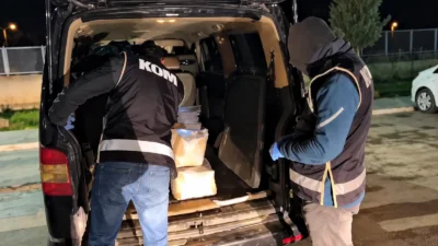 Operasyonlarda 195 şüpheli hakkında adli işlem yapılırken çok sayıda silah,