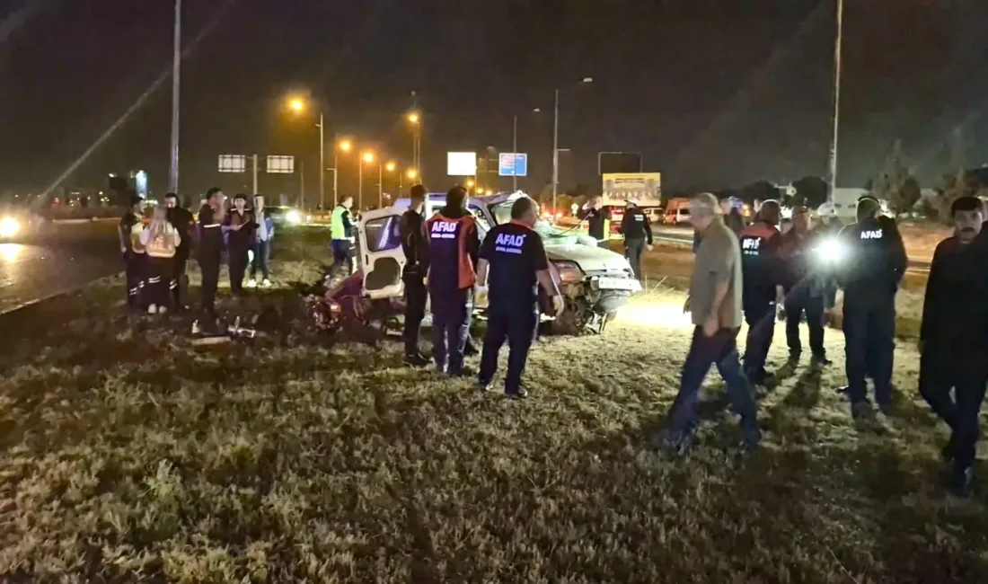 Yeşilyurt’taki kazada hafif ticari aracın sürücüsü ve eşi hayatını kaybetti,