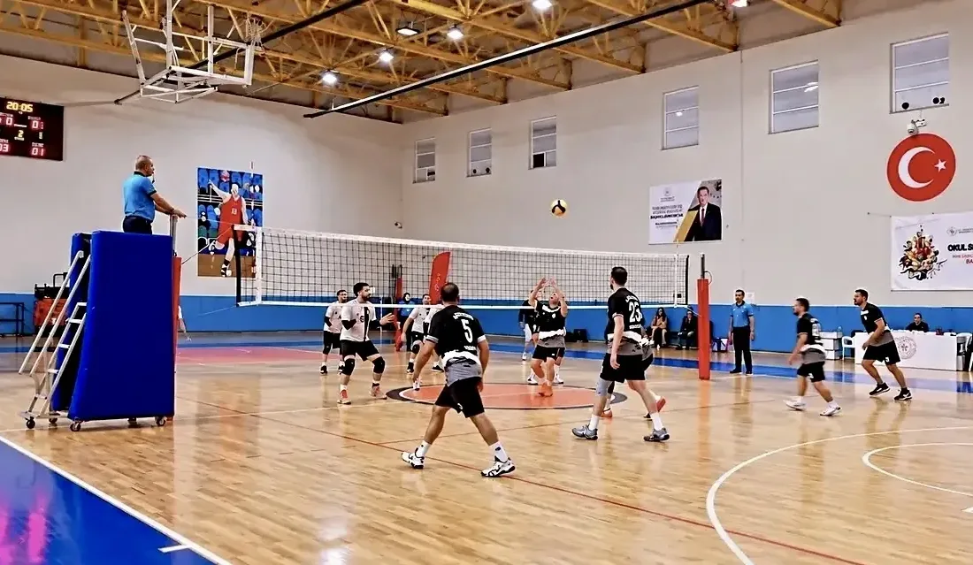 Kamu Sporları Voleybol Müsabakaları’nda Malatya İl Millî Eğitim Müdürlüğü birinci,