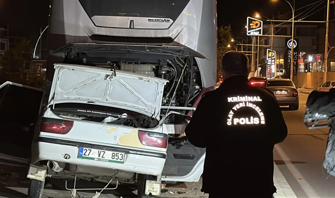 Buhara Bulvarı’ndaki kazada yaralılardan birinin durumunun ağır olduğu öğrenildi.