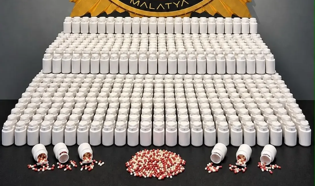 Fiziki takip sonrası düzenlenen operasyonda 3 şüpheli gözaltına alındı.