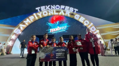 Derin Nefes Takımı, madencilerin güvenliği için geliştirdiği projeyle ödül aldı.