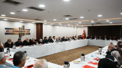 7 kişilik çağrı heyetinin girişimiyle kurulan topluluk, kentin sorunlarına ortak
