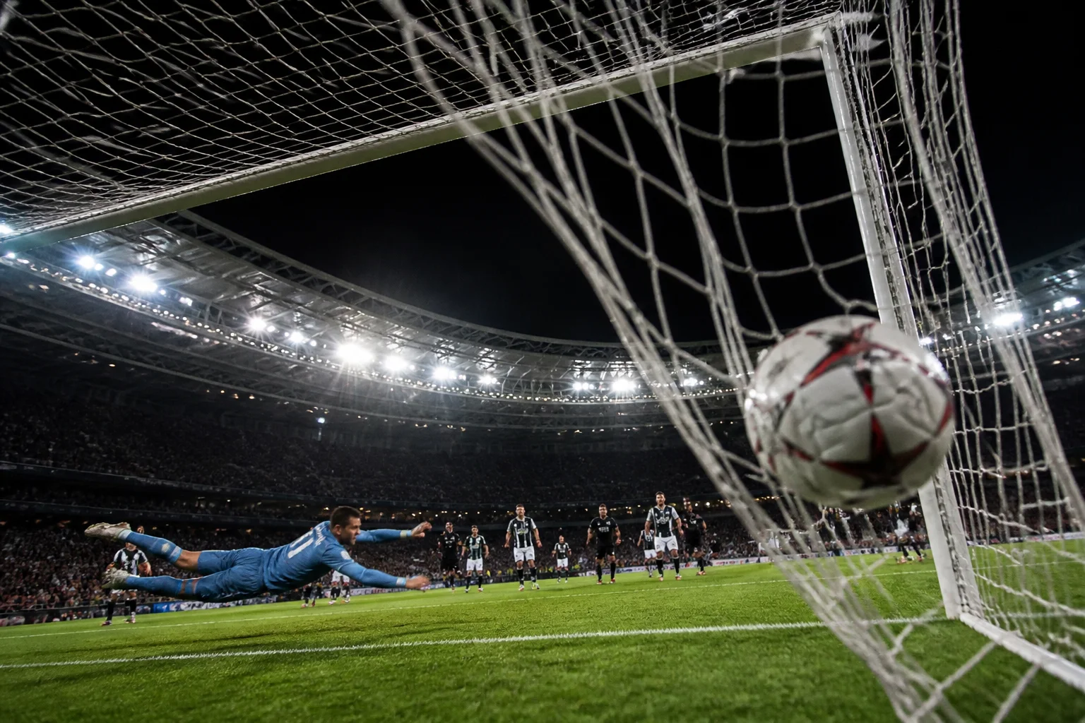 UEFA Avrupa Ligi’ndeki Hoffenheim - Beşiktaş karşılaşması 15 Ekim 2026’da