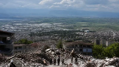 Prof. Dr. Gürol Seyitoğlu, Bursa Ovası’ndan geçen yaklaşık 94 kilometrelik