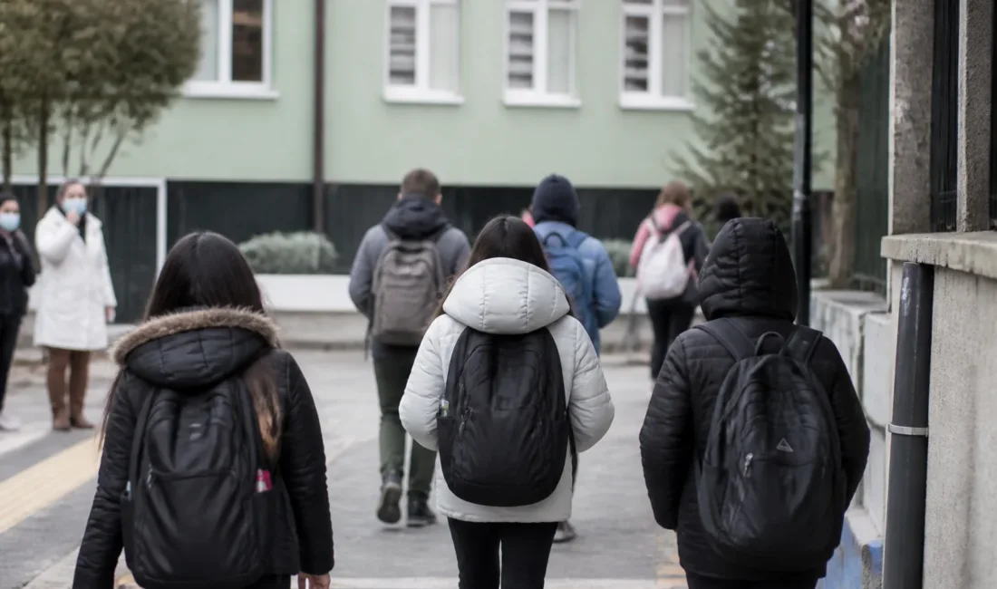 Tokat’ta rahatsızlananların sayısı 2 bin 914’e ulaşırken, okullarda dezenfeksiyon için